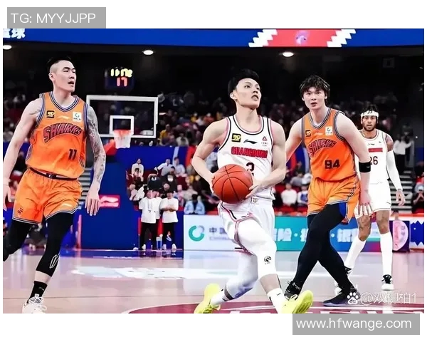 上海与辽宁的精彩对决揭示了篮球战术的博弈与球队实力的较量